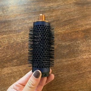 Dyson - Round volumizing brush